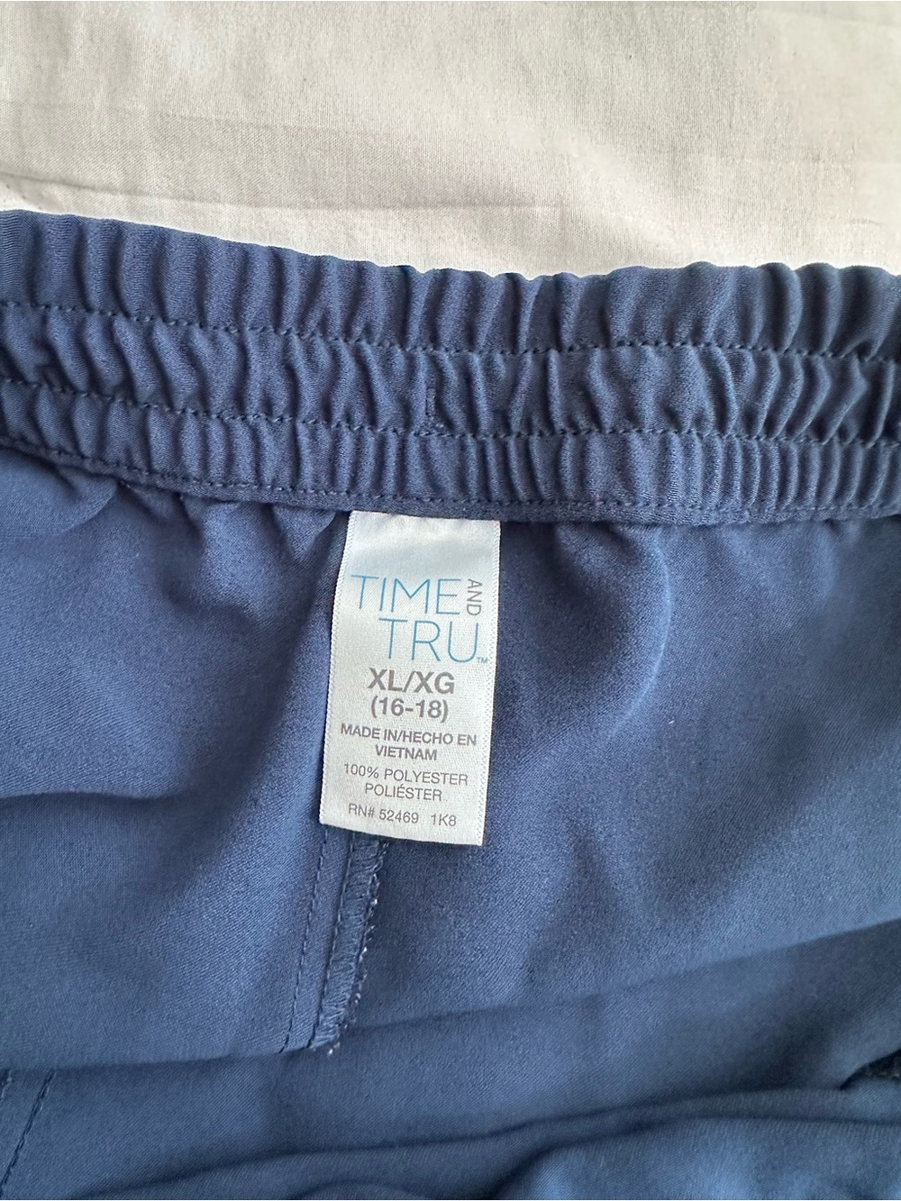 Women’s Navy Elastic Waist Casual Pants - Picture 3 of 10